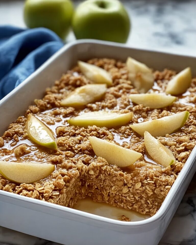 Cozy Amish Style Apple and Cinnamon Baked Oatmeal Recipe