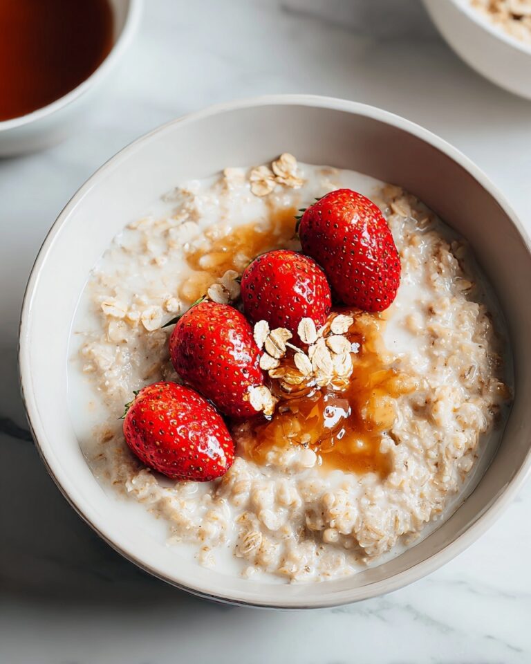 Low Calorie Oatmeal with Berries and Cinnamon Recipe